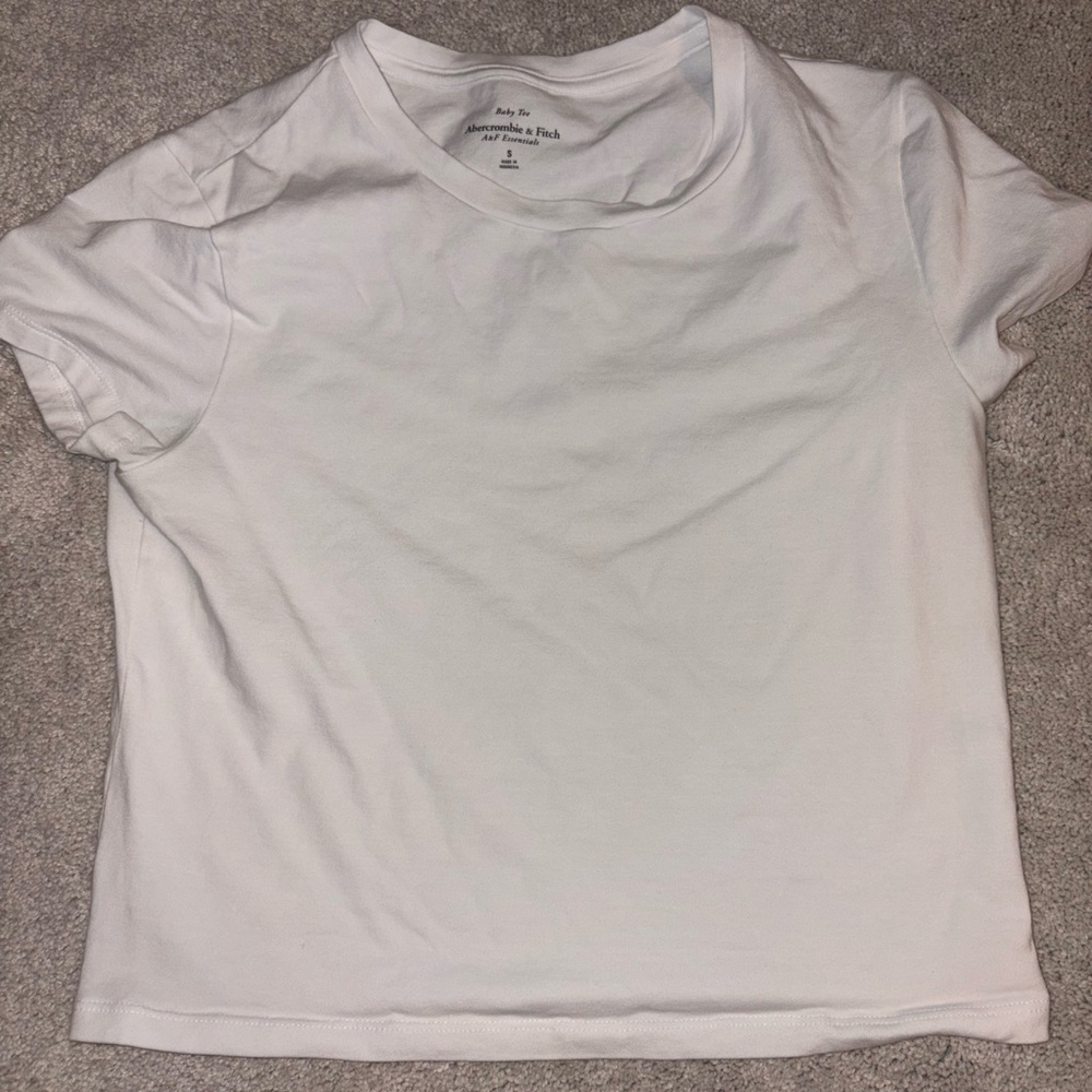 Abercrombie & Fitch White Crop Tee